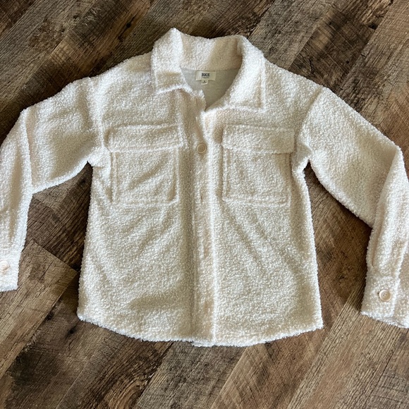 BKE Cream Textured Shacket - Picture 2 of 11